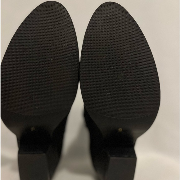 Steve Madden Size 9 Black Leather Aldelpine Booties - Picture 8 of 16